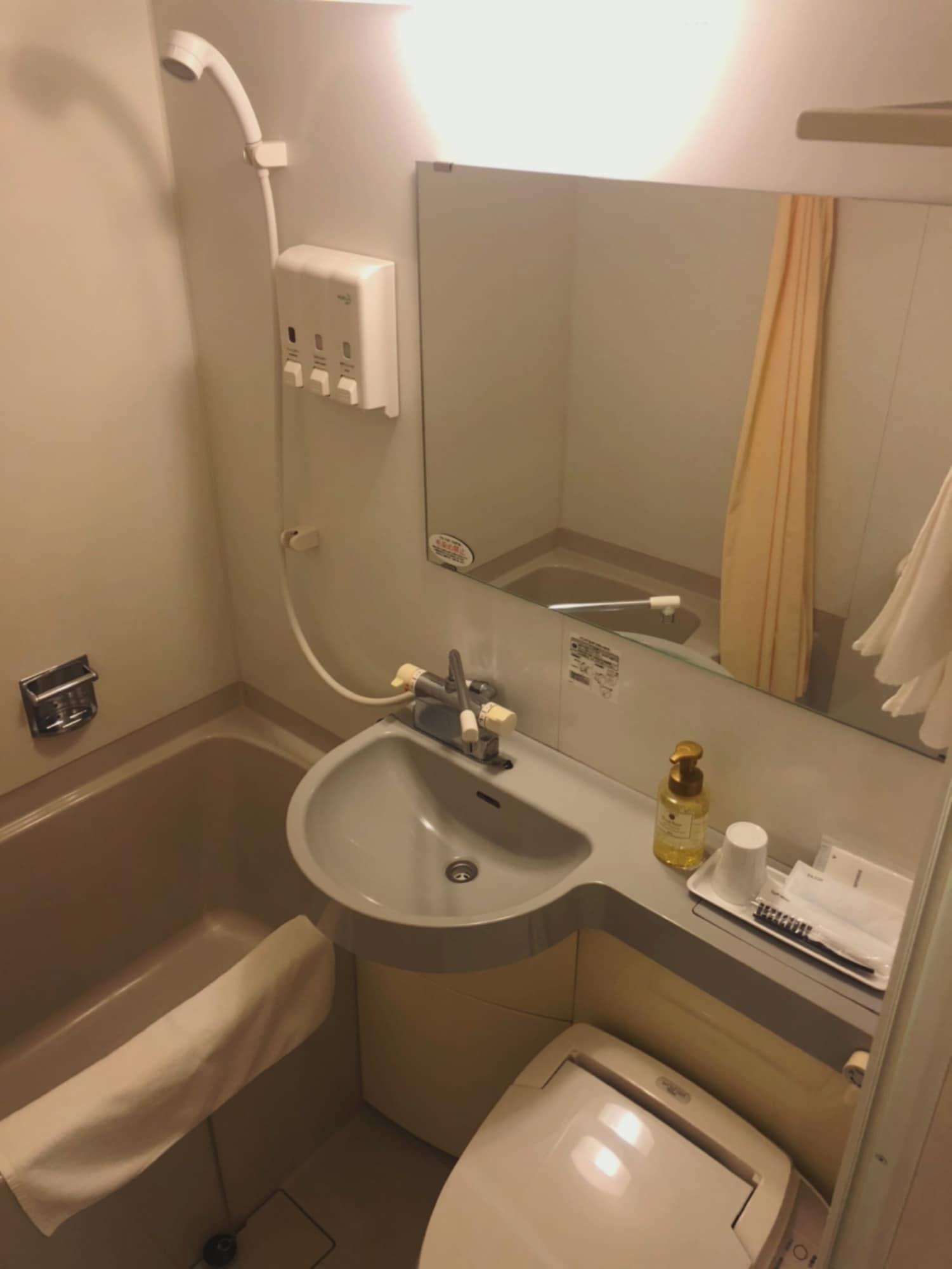 Hotel Mid In Akabane Ekimae Токио Экстерьер фото